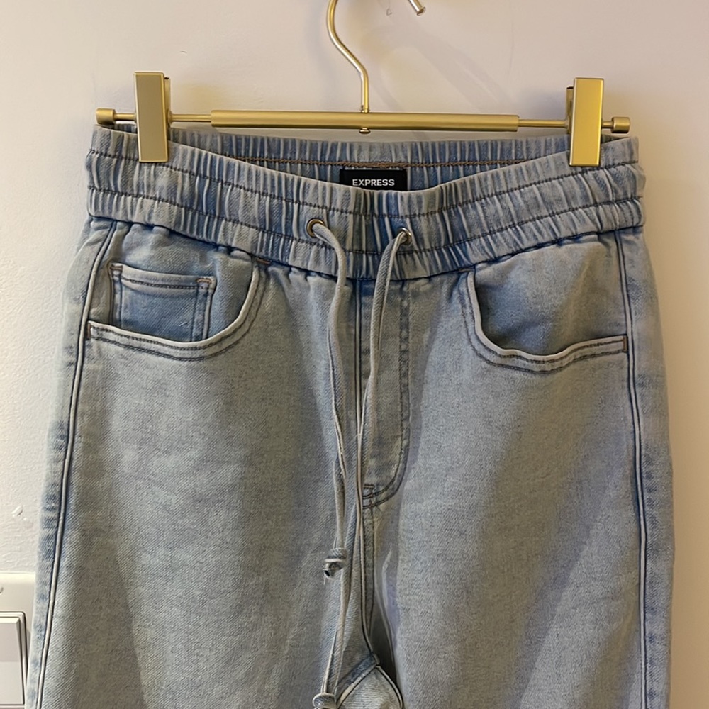 NWOT Express High Waisted Knit Elastic Waist Slim Supersoft Jogger Jeans - Picture 6 of 7